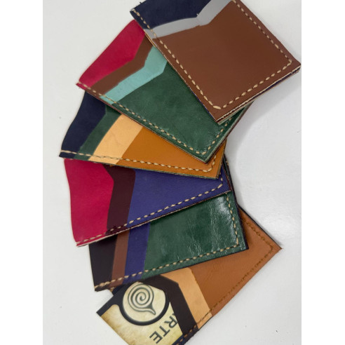 Tarjeteros de piel de colores