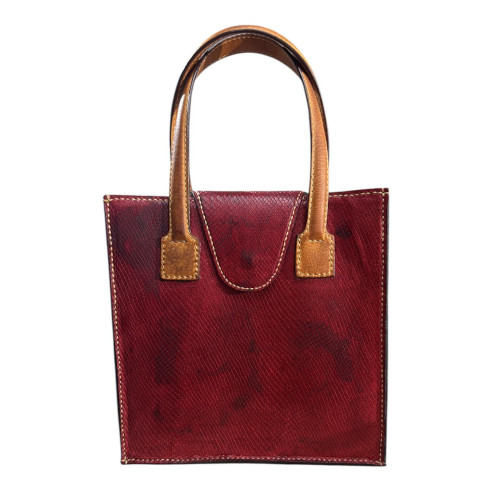 Bolso rojo elegante