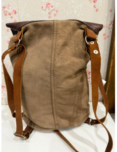 Mochila con concha incrustada 2