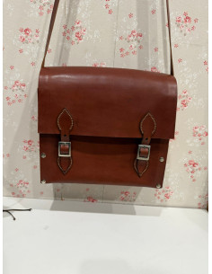 Bolso portafolio de cuero y madera