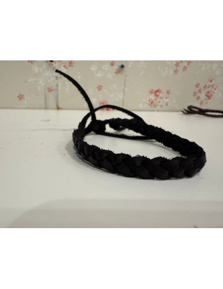 Pulseras de cuero trenzados de colores