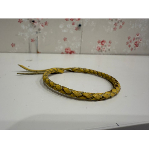 Pulseras de cuero trenzados de colores