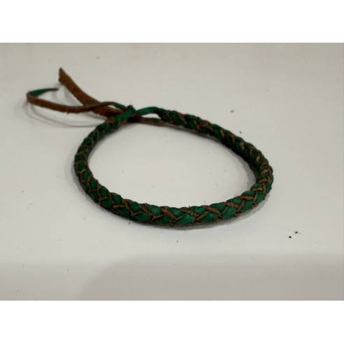 Pulseras de cuero trenzados de colores