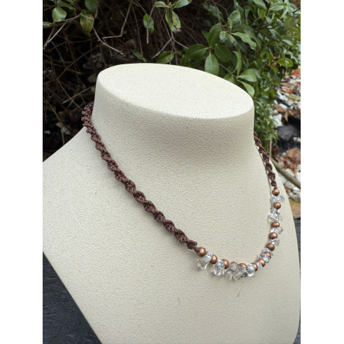 Collares de piedras naturales