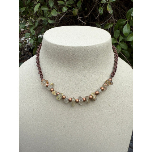 Collares de piedras naturales