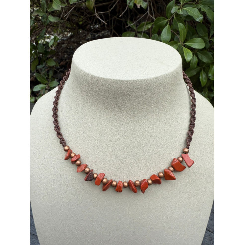 Collares de piedras naturales