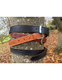 Cinturones troquelados con diseño