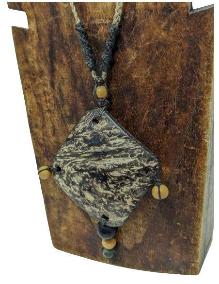 Collar Chontilla blanca